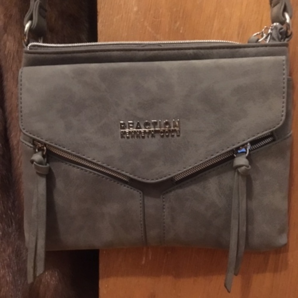 Kenneth Cole Reaction Gray Cross Body Bag